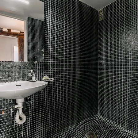 Guestready - Le Marais Getaway With A Balcony Apartment Paris